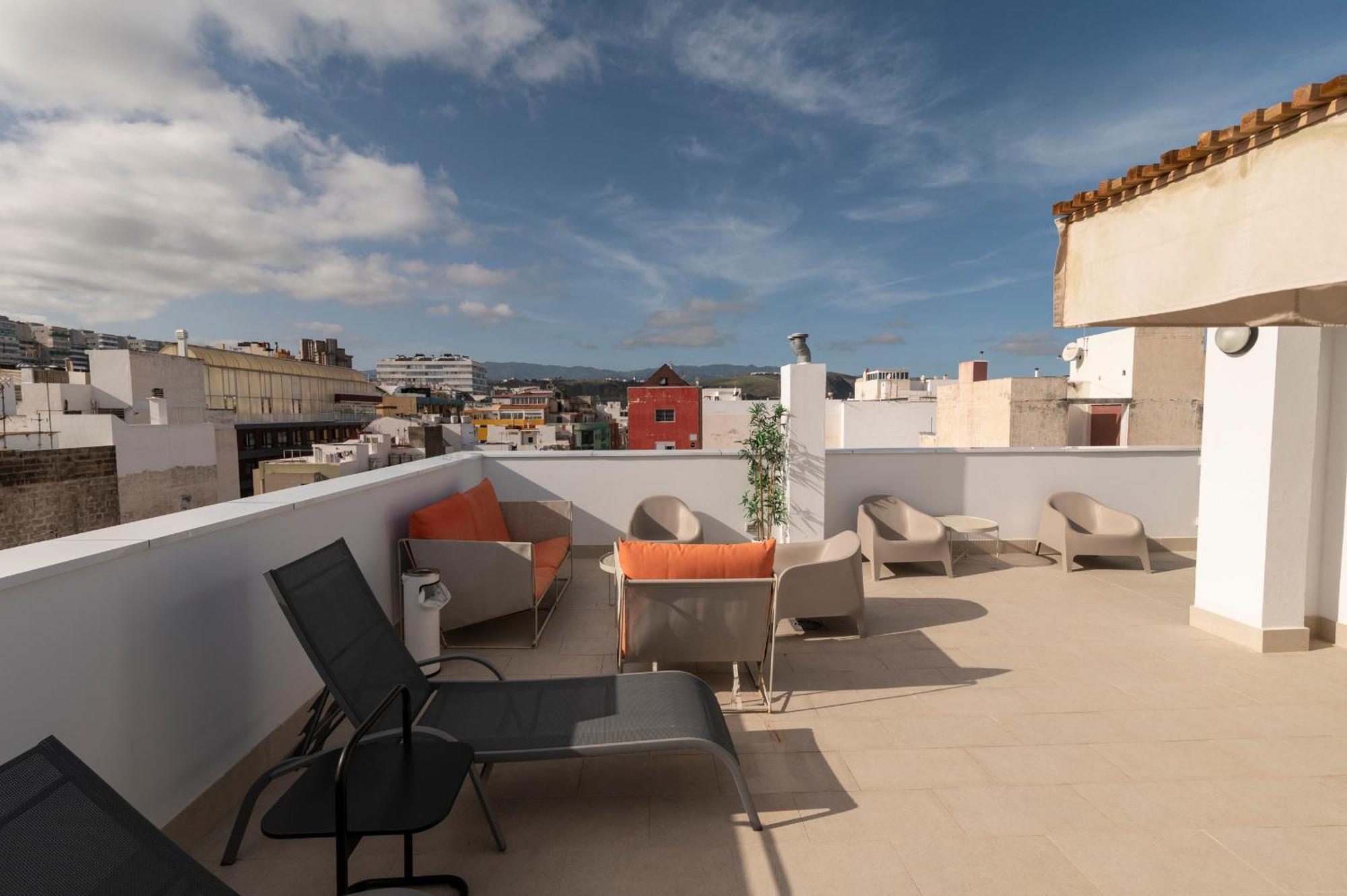 Nuevos Lightbooking Livian Suites Las Palmas Exterior photo