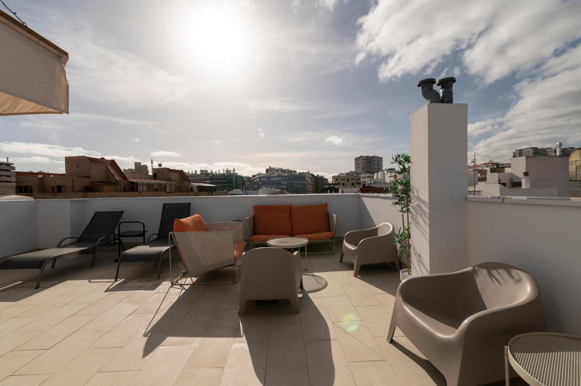 Nuevos Lightbooking Livian Suites Las Palmas Exterior photo